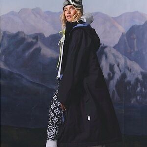 Free People Movement Outbound Water-proof fleece lined jacket. XS never worn